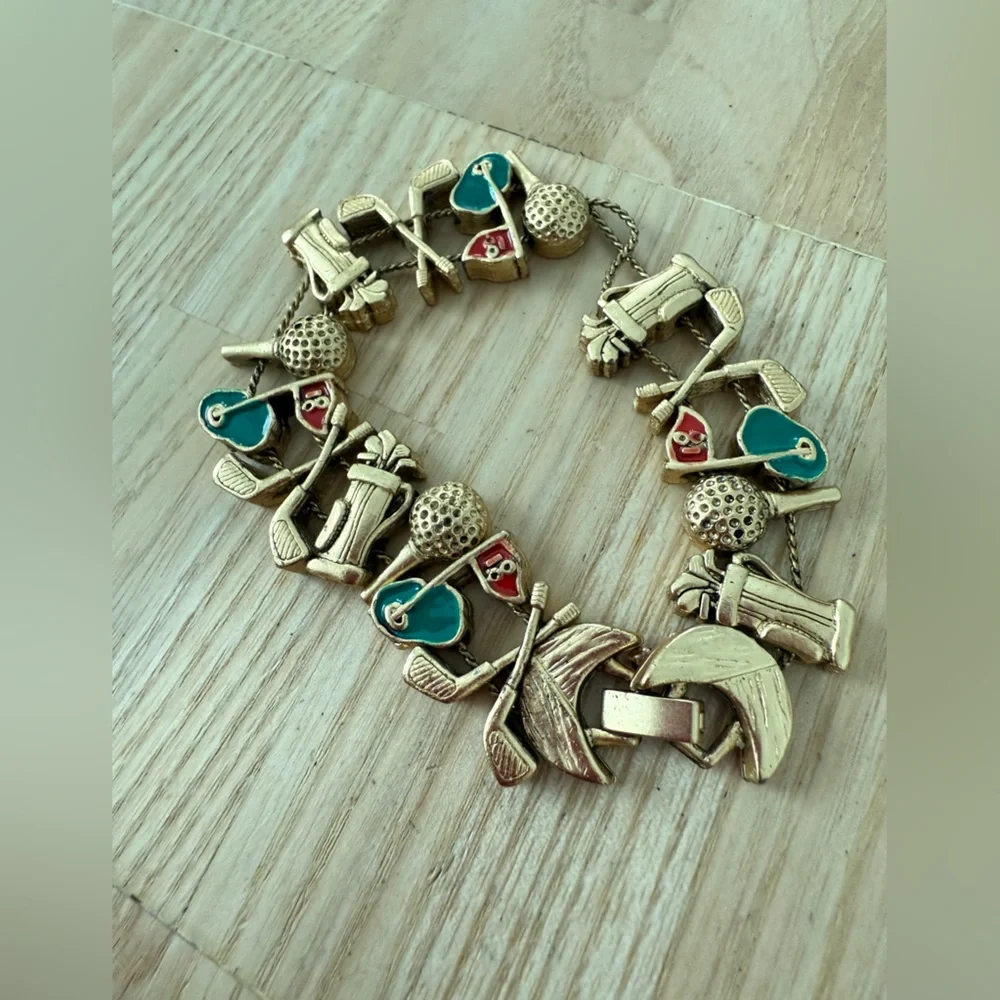 Vintage gold tone golf charm slider bracelet